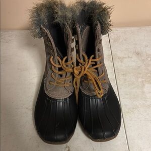 Sperry Brown and Blue Winter Rain Boots with Faux Fur Trim